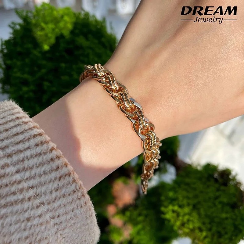 دستبند زنانه طرح بافت برند  DREAM