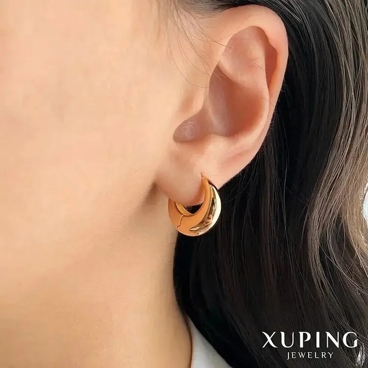 گوشواره حلقهای زنانه طرح ساده اشکی برند ژوپینگ